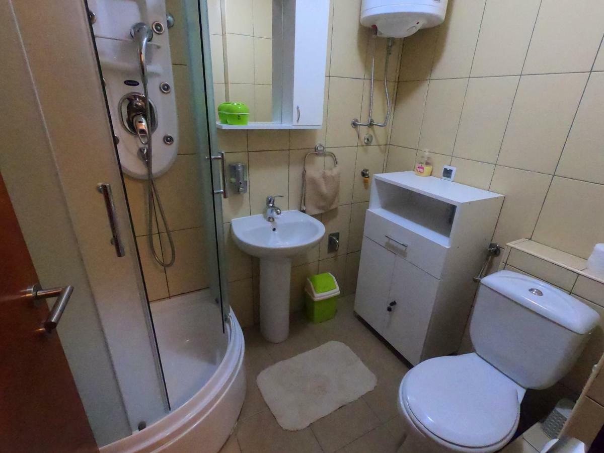 Apartman Zenit Vrnjačka Banja Buitenkant foto